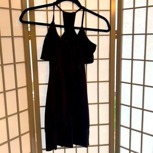 Lululemon black tank top with built in bra